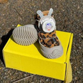 2026 New Glowing Dog Shoes 4PCS LED Light-Up Anti-Slip Paw Protector For Small Medium Dogs Night Safety Visibility Outdoor Shoes (Option: Leopard-XS   1.18W   1.57L)